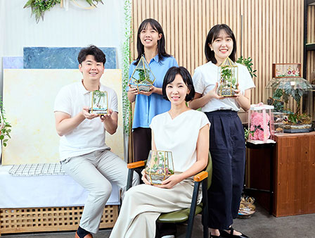 GREENSIGHT
영원히 지지 않는 나만의 작은 정원